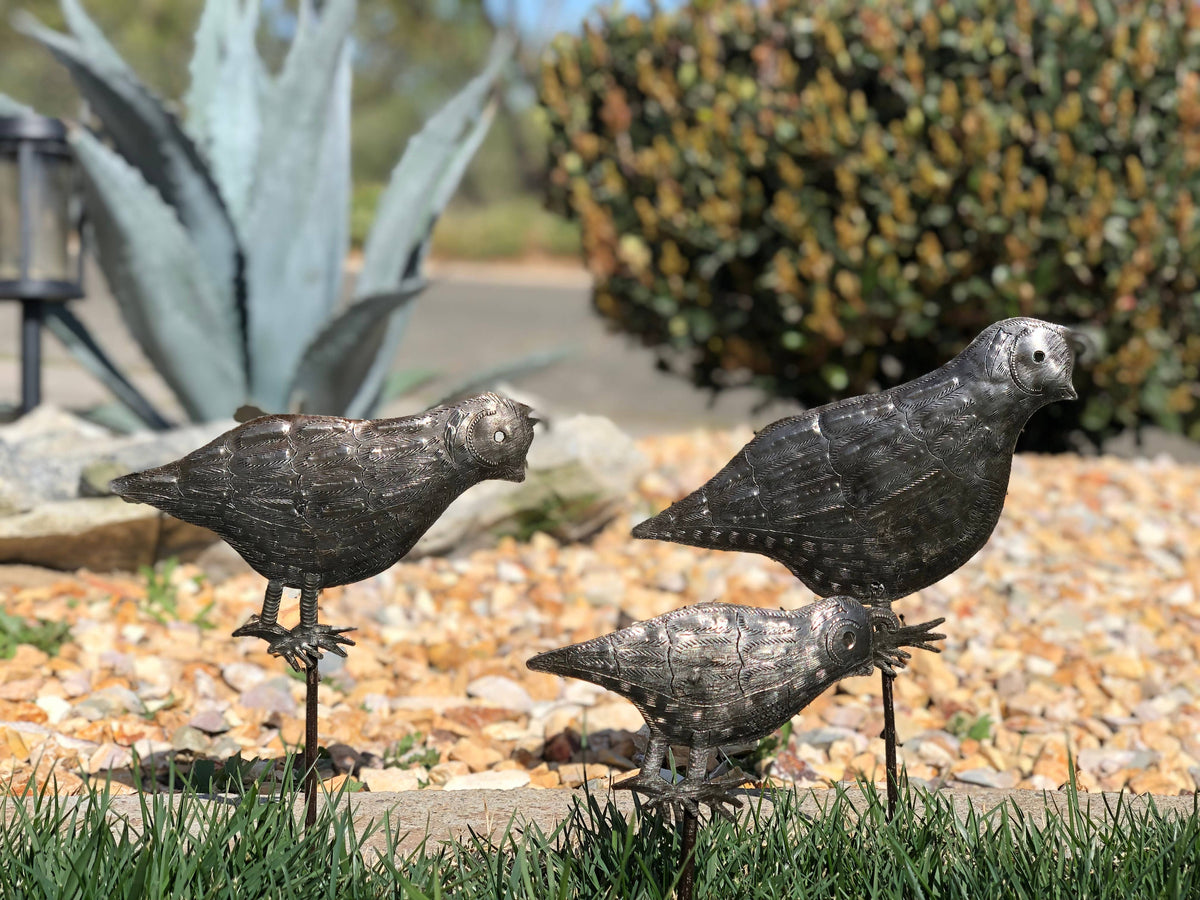 Haitian Metal Quail Garden Stakes – Set of 3: Facing Left