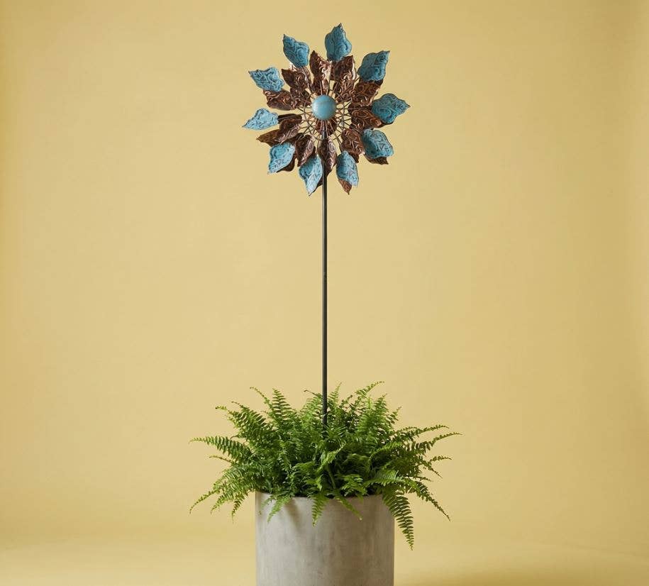 Kinetic Copper and Blue Wind Spinner Garden Stakes: Notch